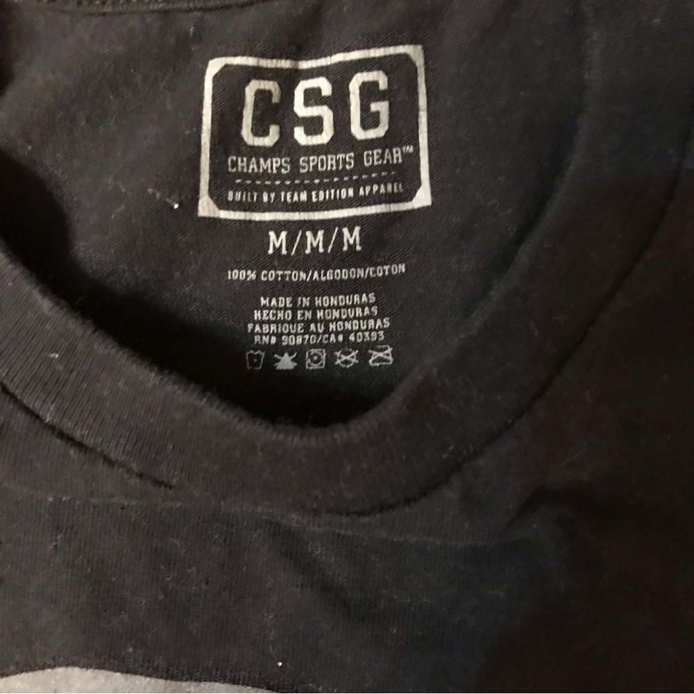 ▪️Champs Rutgers Tee - Picture 4 of 4